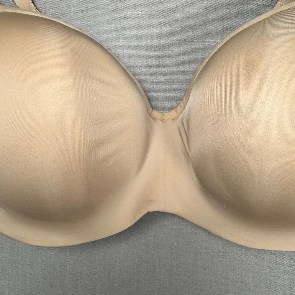 Torrid Curve T-Shirt Bra Women 46C Beige Underwire Smooth Back Close